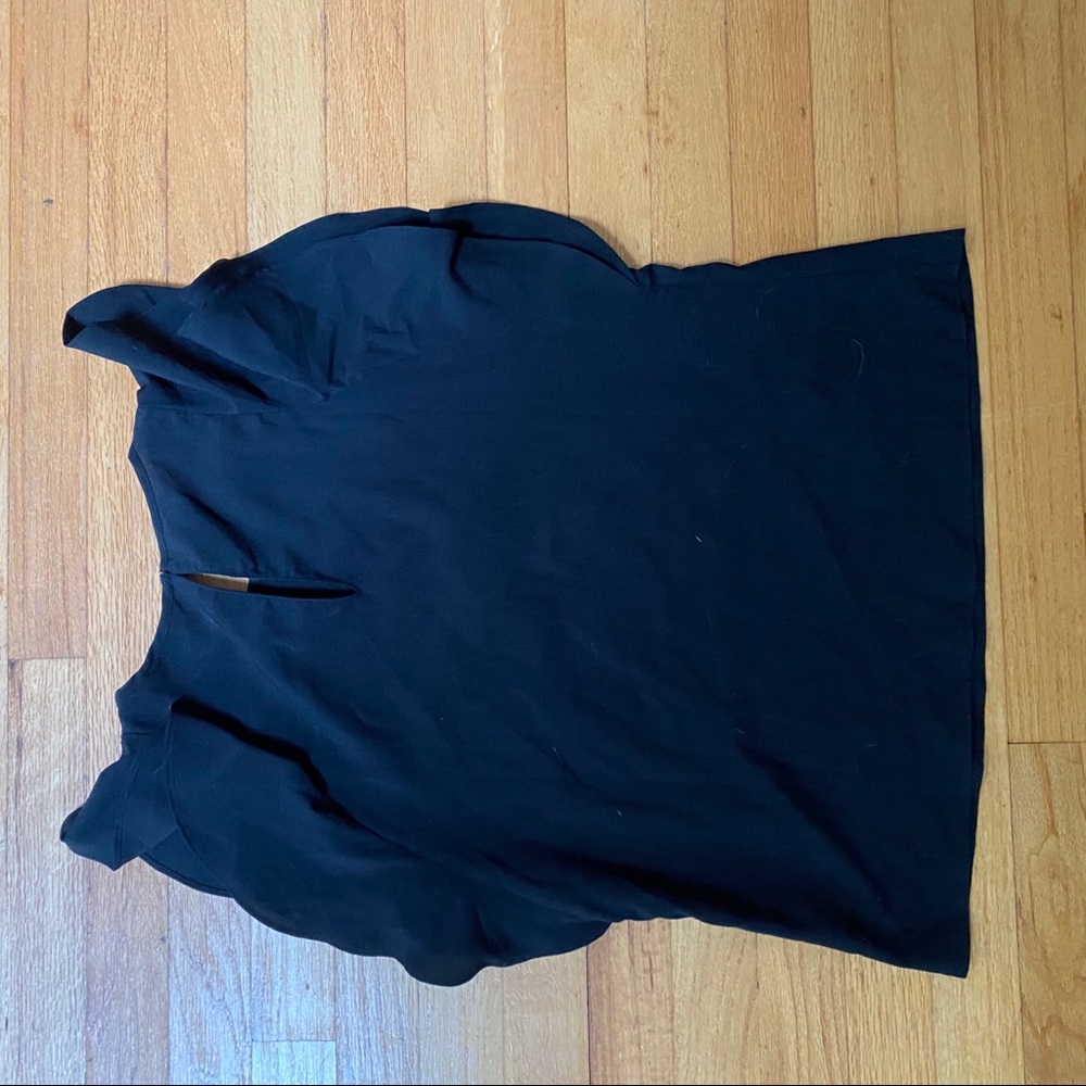 Banana republic size small top